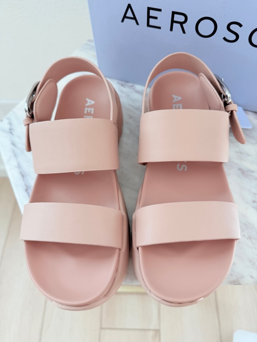 π AEROSOLES Hari Blush Pink Nude Cipria Sporty Low Heel Sandals 6.5 - Picture 2 of 12